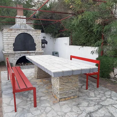 Ostanak kod kuće Miletic Novi Vinodolski